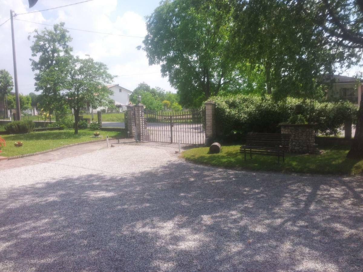 Antico Borgo Leone Bed & Breakfast Rauscedo Екстериор снимка